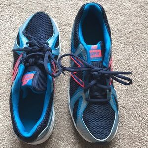 Boys New Balance gym shoes